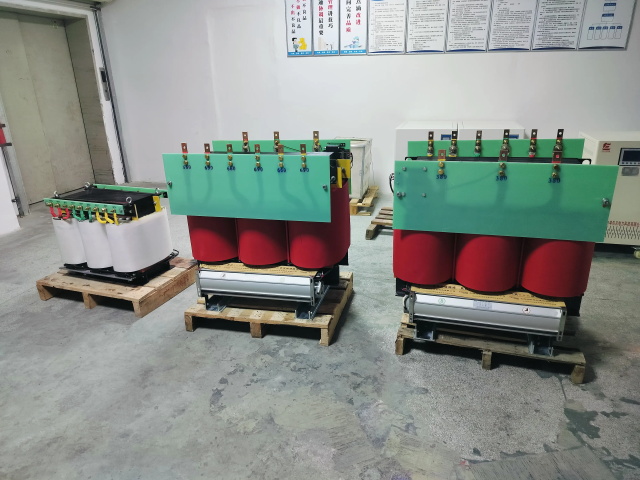 乐山KS11-1000KVA矿用变压器